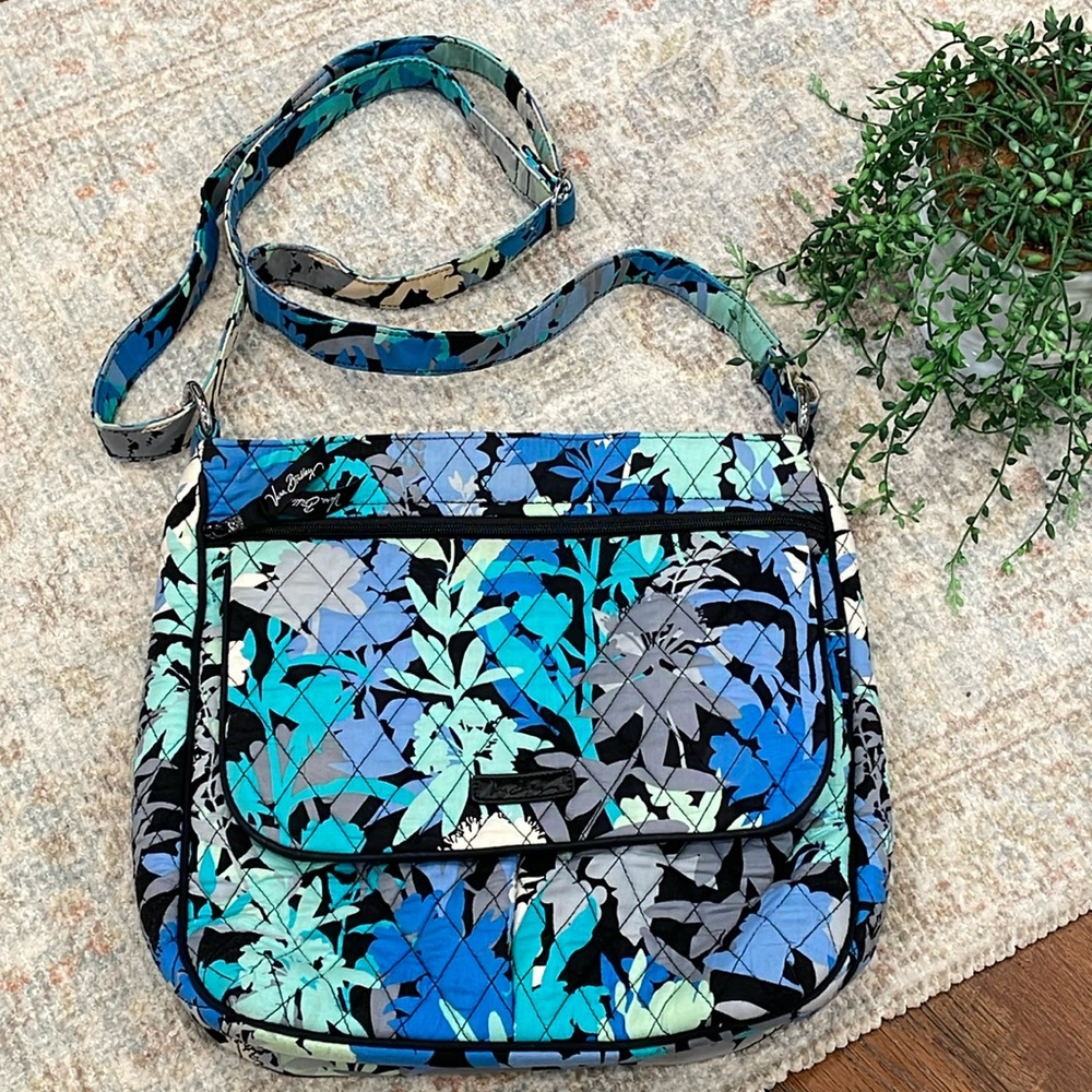 Vera Bradley crossbody bag